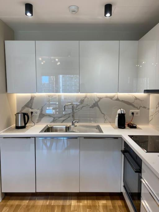 Diamond Of Skopje - Limak, New, Cozy, Modern Central Flat Bagian luar foto